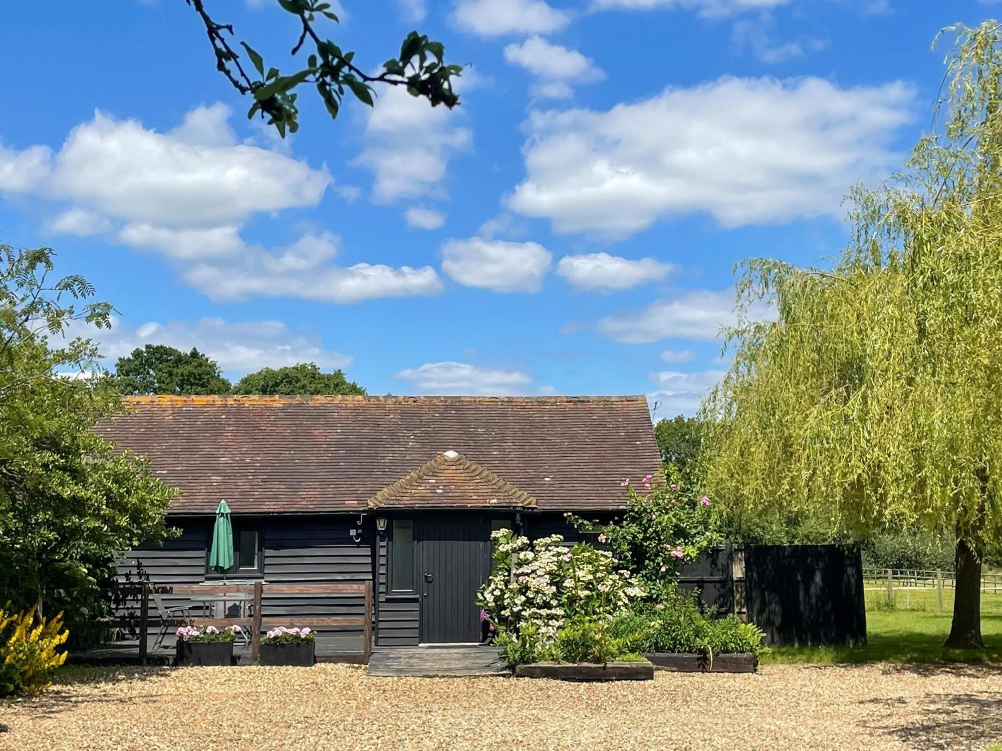 Maplehurst Barn Stables Staplehurst Dış mekan fotoğraf